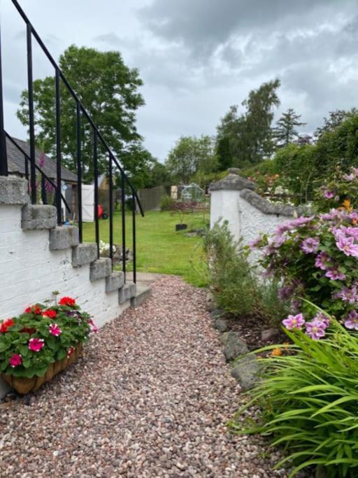 St John'S Flat Spacious Accomodation Dalry  Exterior photo